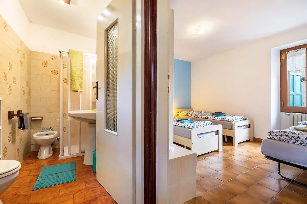 Casa Luisa Lake Garda Tremosine 이탈리아